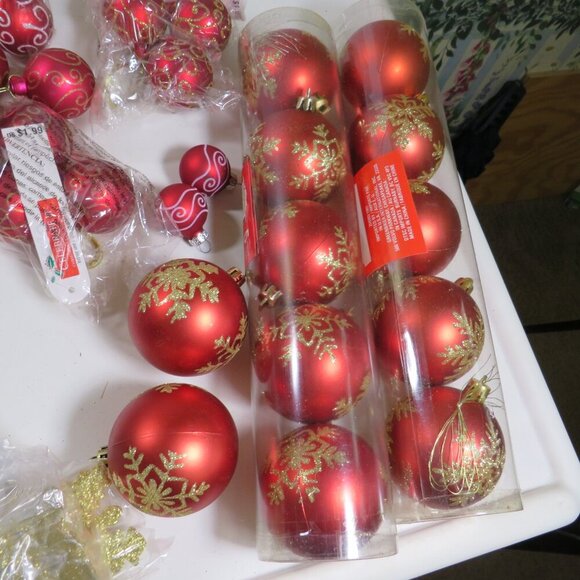 Red and Gold Christmas Ornament collection - Picture 8 of 14